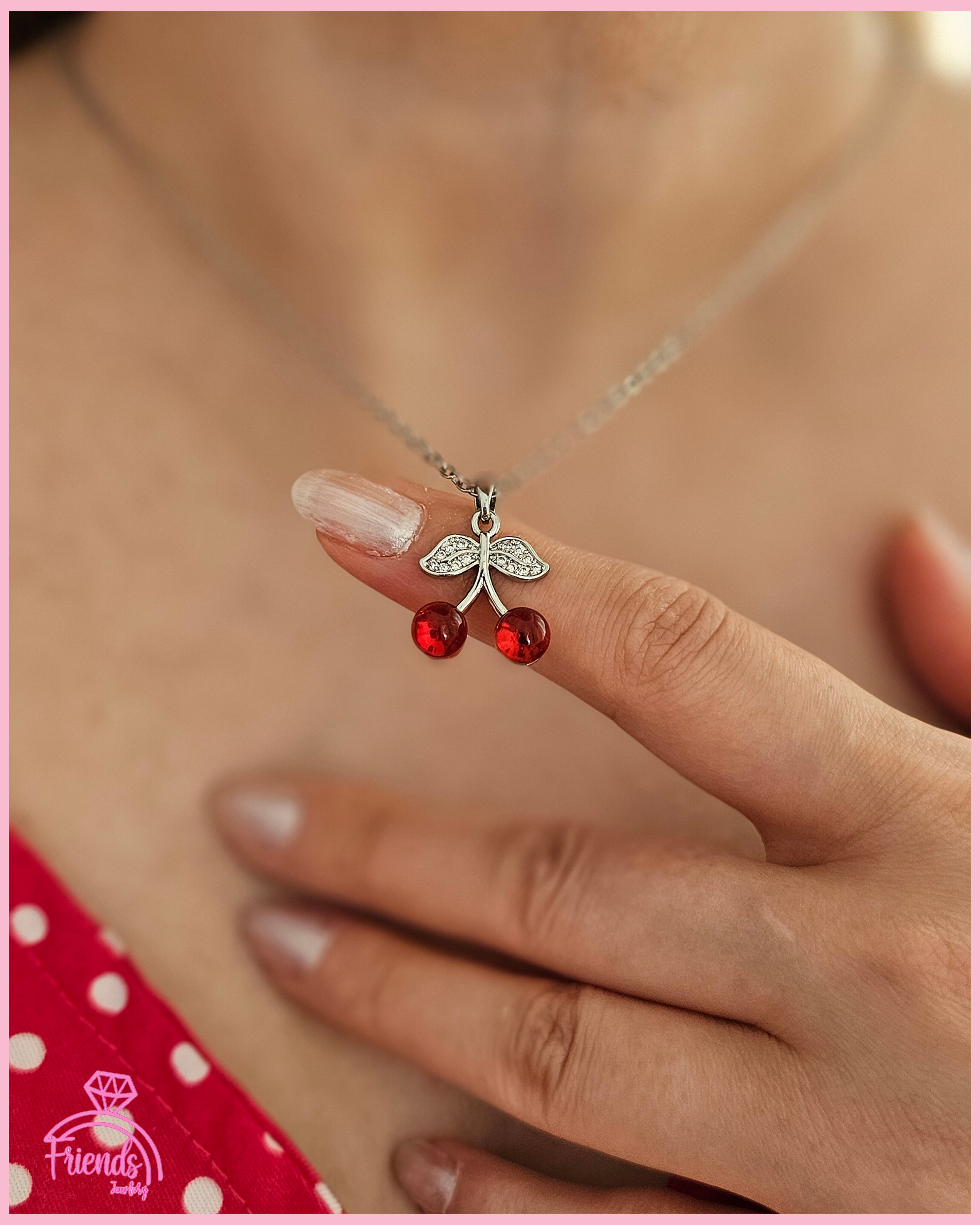 گردنبند گیلاس